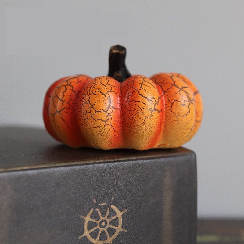 New Halloween Pumpkin Lantern Simulation Pumpkin LED Candle Lamp Resin Luminous Pumpkin - Infinite Goods Shop